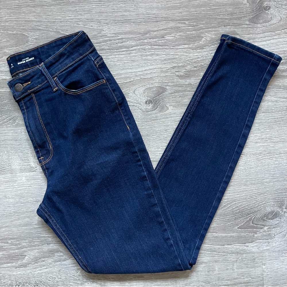 *Dark Wash High Rise Super Skinny Jeans Sz 6 Tall